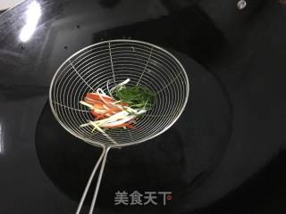 白灼墨鱼仔的做法步骤：4