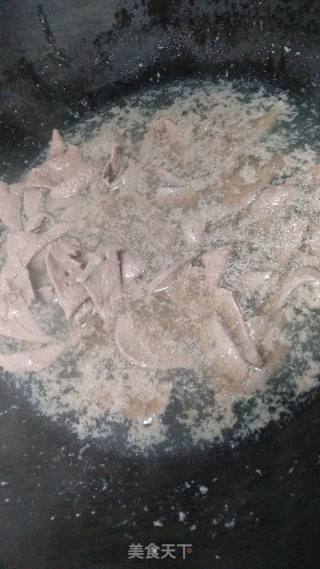 溜猪肝的做法步骤：2