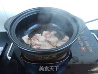 肉片蔬菜焖锅的做法步骤：5