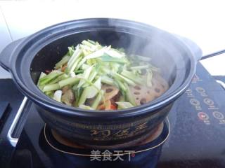 肉片蔬菜焖锅的做法步骤：10