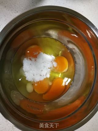 戚风蛋糕的做法步骤：2