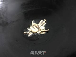 西芹炒虾球的做法步骤：8