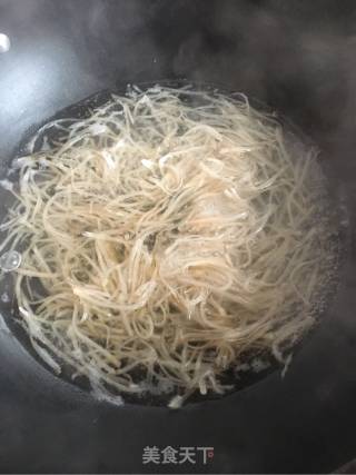 咸菜蛋饼的做法步骤：2