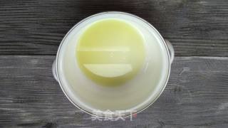 玫香姜撞奶的做法步骤：4