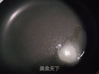 蜜汁鸡翅的做法步骤：2