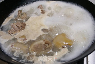 番茄牛尾汤的做法步骤：4