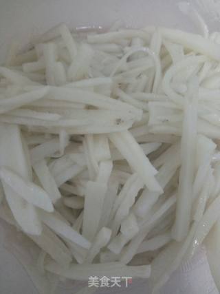 凉拌藕丝的做法步骤：3