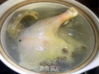 香酥咸鸭腿的做法步骤：3