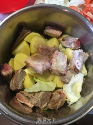 排骨罗宋汤的做法步骤：3