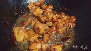 菇椒烧鸡的做法步骤：6