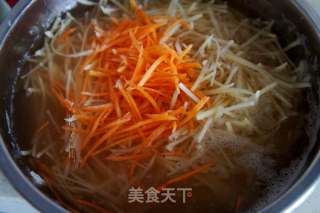 麻辣土豆丝的做法步骤：2