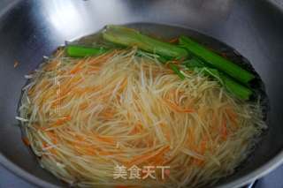 麻辣土豆丝的做法步骤：3