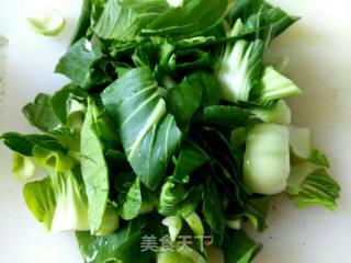香菇油菜的做法步骤：1
