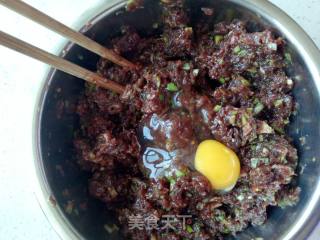 牛肉馅饼的做法步骤：4