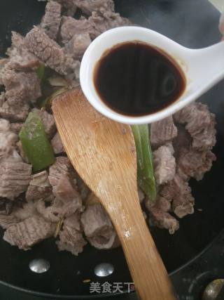 红烧牛腩的做法步骤：11
