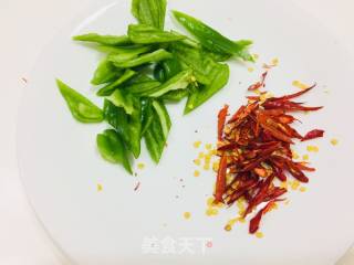 腊肉炒冬笋的做法步骤：8