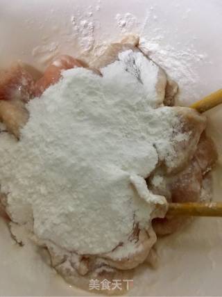 锅包肉的做法步骤：3