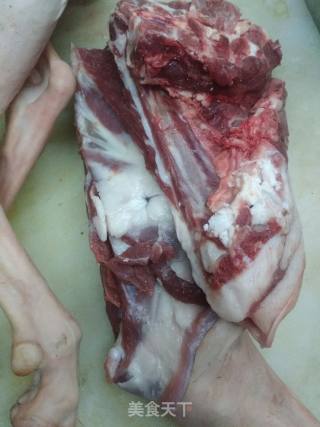 红焖羊肉的做法步骤：1