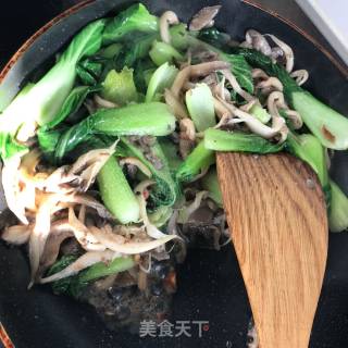 香菇青菜的做法步骤：6