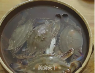 潮汕腌蟹的做法步骤：1