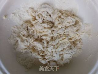玩面系列之豌豆荚馒头的做法步骤：2