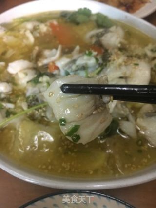 家常菜（酸萝卜）泡菜鱼片 超美味！！的做法步骤：4