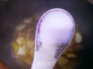 红烧肉炖毛芋头的做法步骤：11