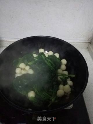 菠菜鱼丸的做法步骤：6