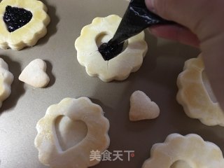 蓝莓果酱夹心饼干的做法步骤：12