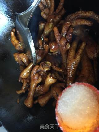 花椒油烧鸡爪的做法步骤：12