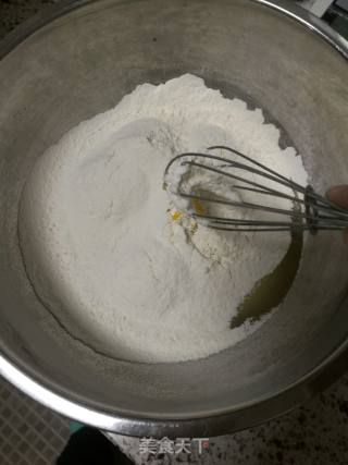 八寸戚风蛋糕的做法步骤：6