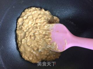 熟豆粉版牛轧糖的做法步骤：7