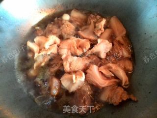 猴头红焖肉的做法步骤：8