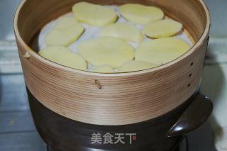 菊芋蓝莓土豆泥的做法步骤：2