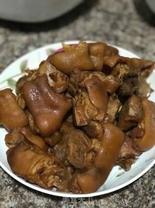 电饭煲猪蹄的做法步骤：6