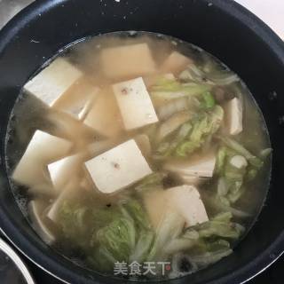 花样白菜豆腐汤的做法步骤：6