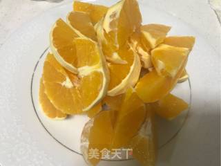 鲜榨橙汁的做法步骤：2