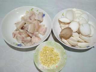五花肉炒杏鲍菇的做法步骤：7