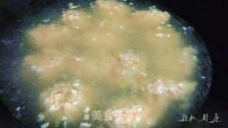 菇粒肉丸汤的做法步骤：5