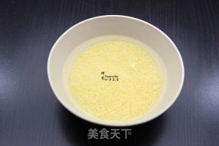 无花果小米粥的做法步骤：3