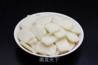 酸酸甜甜，番茄汁煮年糕的做法步骤：3