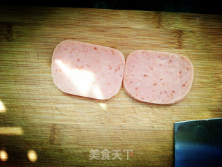 三明治的做法步骤：2