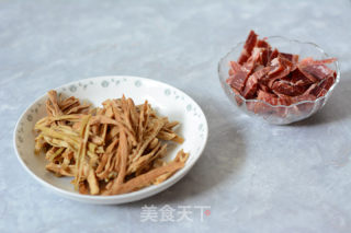 笋干炒肉的做法步骤：3