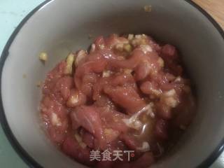 冬笋炒肉的做法步骤：3