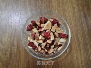 大枣花生玉米面发糕的做法步骤：10
