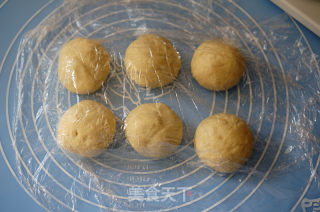 豆沙餐包的做法步骤：7