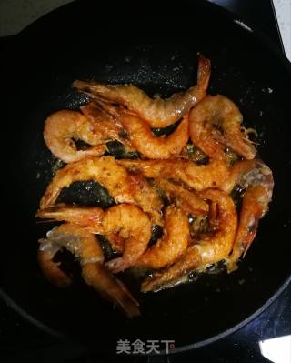 香煎椒盐虾的做法步骤：3
