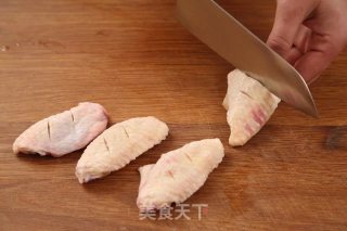 豆豉蒸鸡翅的做法步骤：1