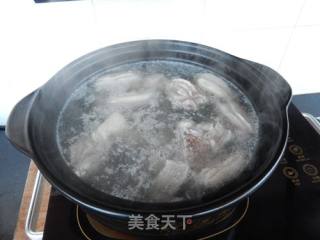 山药羊排汤的做法步骤：3