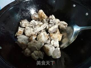 御寒美食一一可乐排骨的做法步骤：4